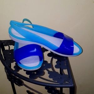 Size 9W Aqua and Royal Crocs